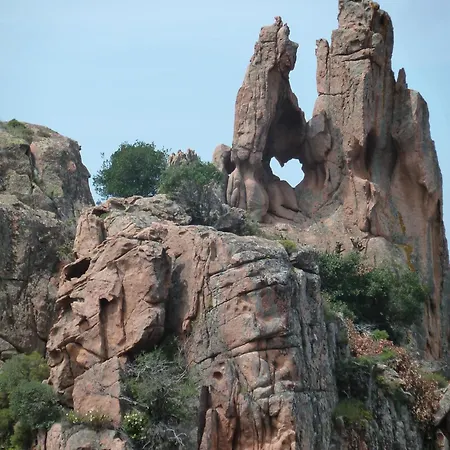 Au Pont De Tuarelli, Ludique, Fango