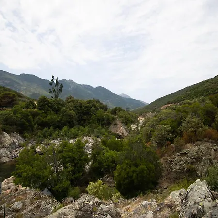 Au Pont De Tuarelli, Ludique, Fango * Manso