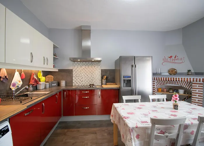 Au Pont De Tuarelli, Ludique, Fango Villa *